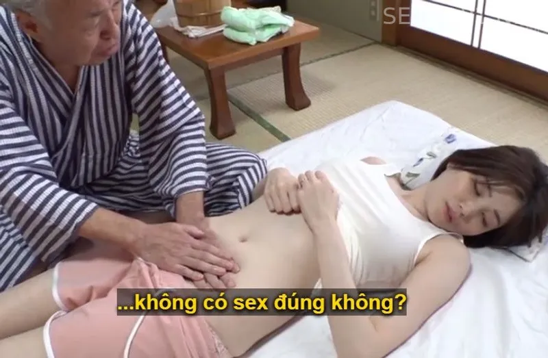Vợ sắp cưới của con trai bị đau nhức nhờ bố gã chồng có nghề mát-xa massage và cái kết